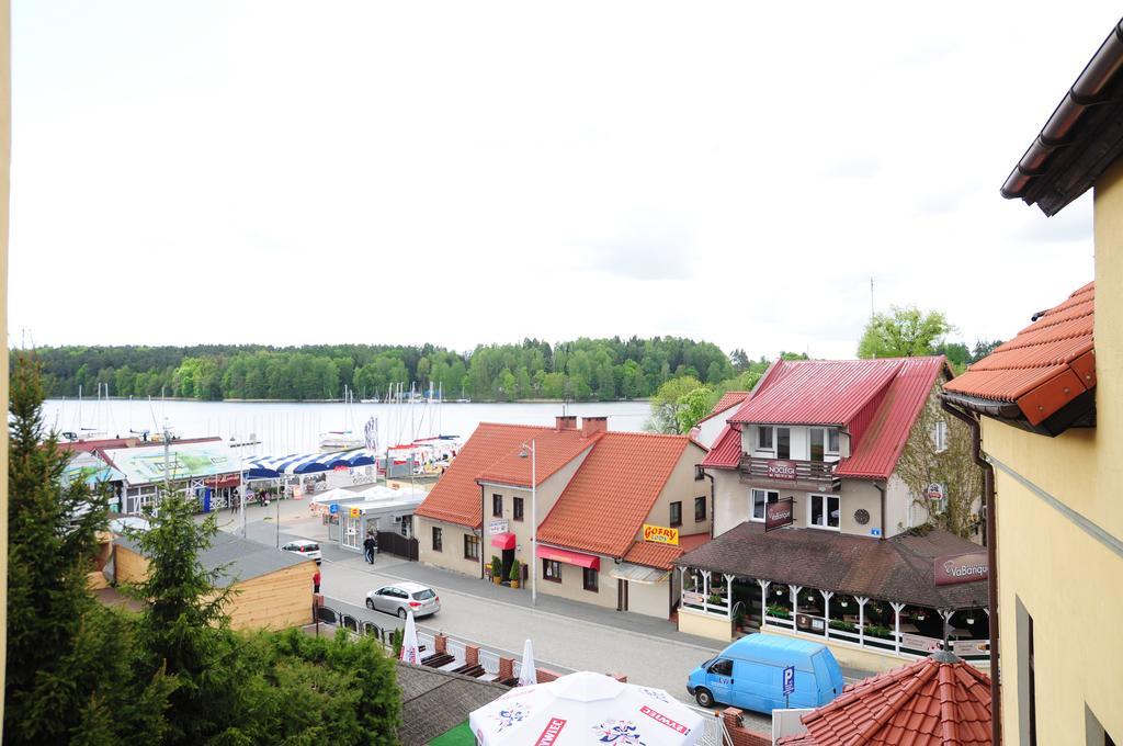 Villa Mazur Mikołajki Exteriör bild